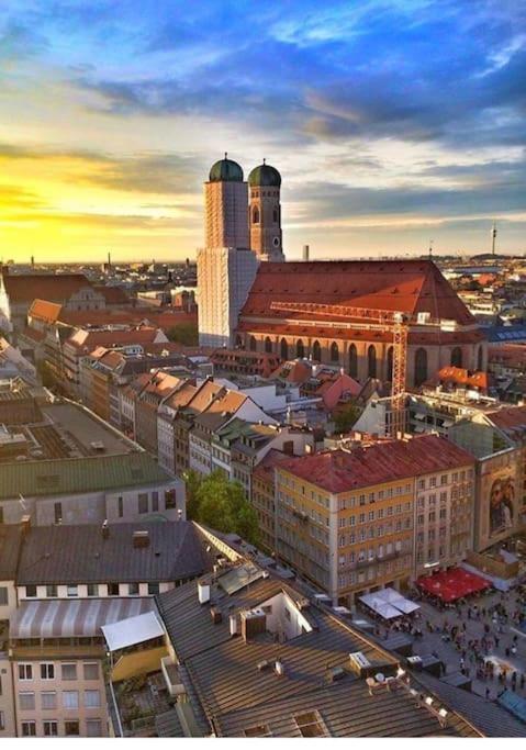 ミュンヘンSchwabing-Studio Great Sunset View & Balconyアパートメント エクステリア 写真